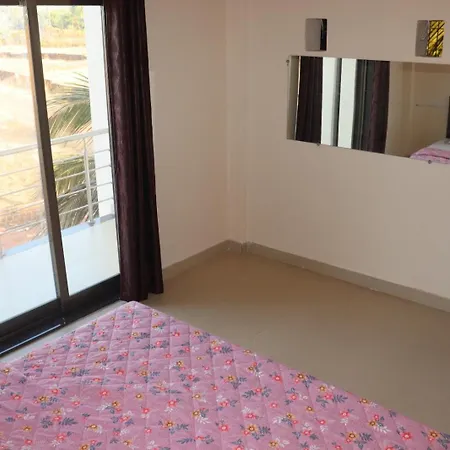 Exotic Oceanview Apartment Malvan Exterior photo