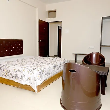 Exotic Oceanview Apartment Malvan Exterior photo