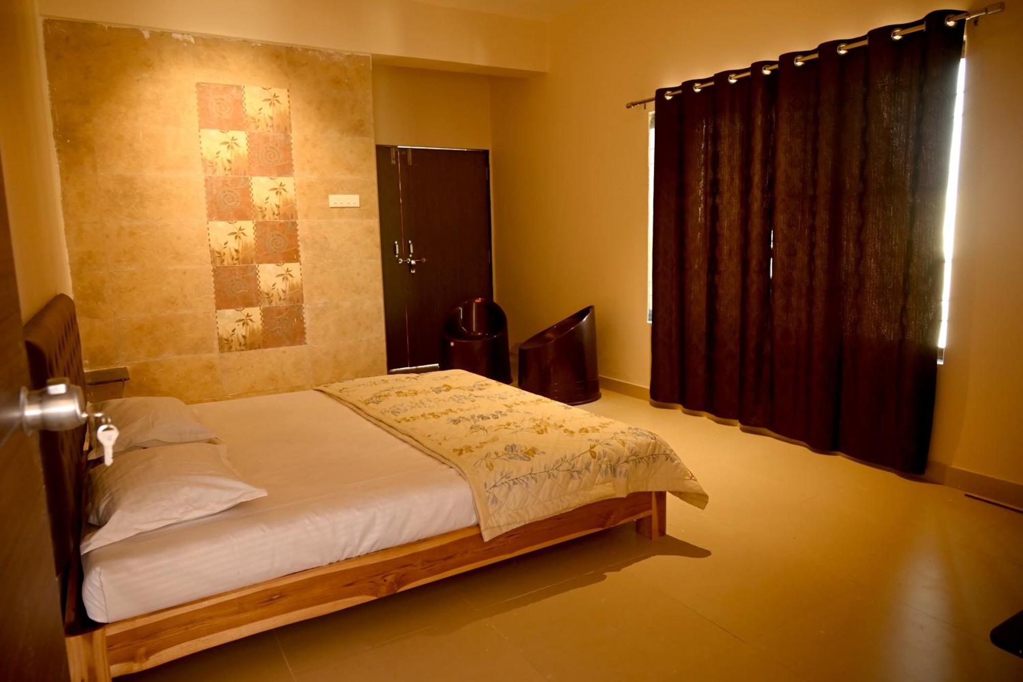 Exotic Oceanview Homestay Malvan